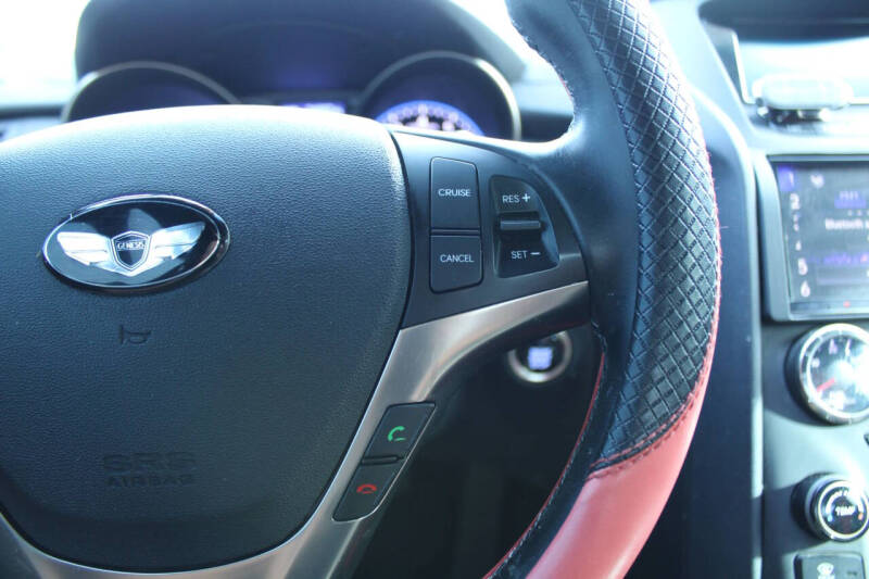 2016 Hyundai Genesis Coupe