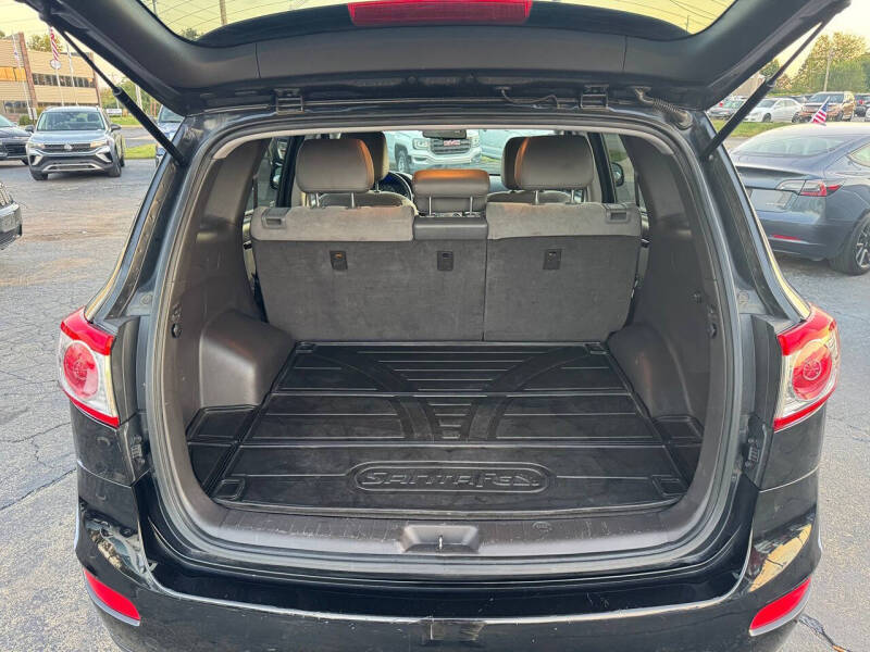 2011 Hyundai Santa Fe SE