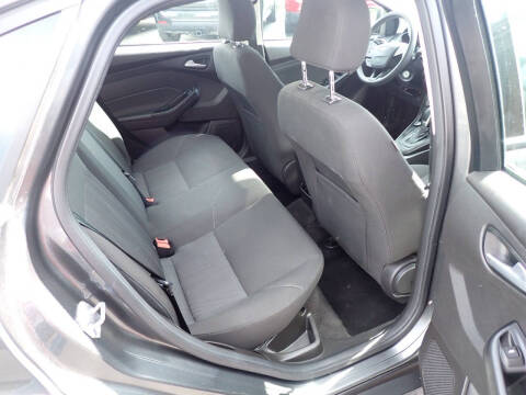 2017 Ford Focus SE