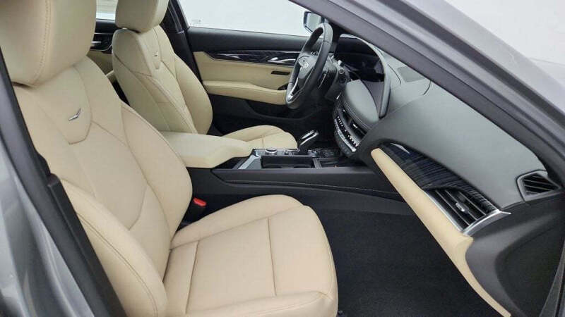 2025 Cadillac CT5 Premium Luxury