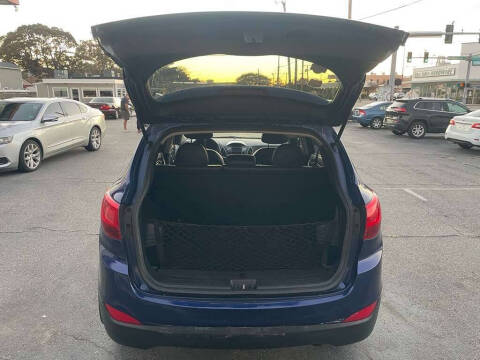 2011 Hyundai Tucson GLS