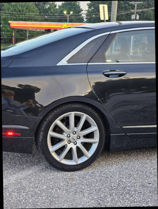 2014 Lincoln MKZ