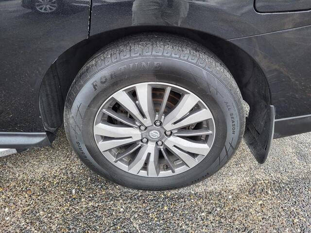 2020 Nissan Pathfinder S