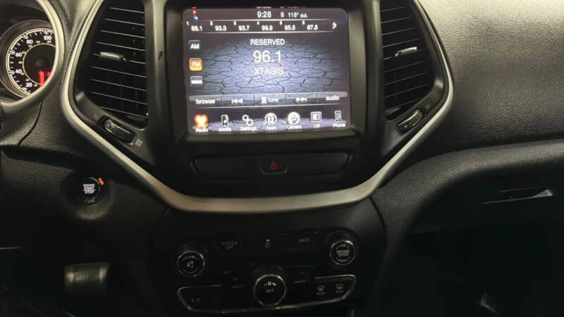 2018 Jeep Cherokee Latitude Plus