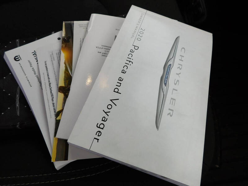 2020 Chrysler Pacifica Touring