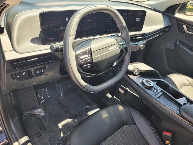 2025 Kia EV6 Light Long Range