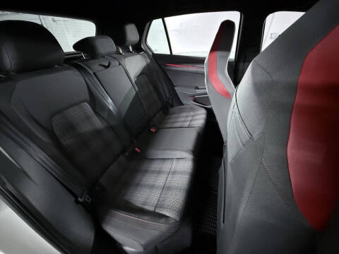 2022 Volkswagen Golf GTI S