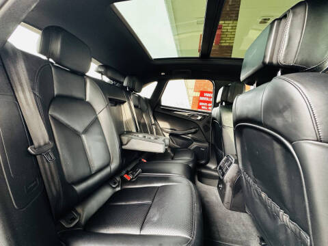 2015 Porsche Macan S