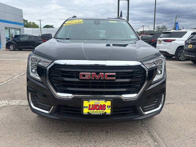 2023 GMC Terrain SLE