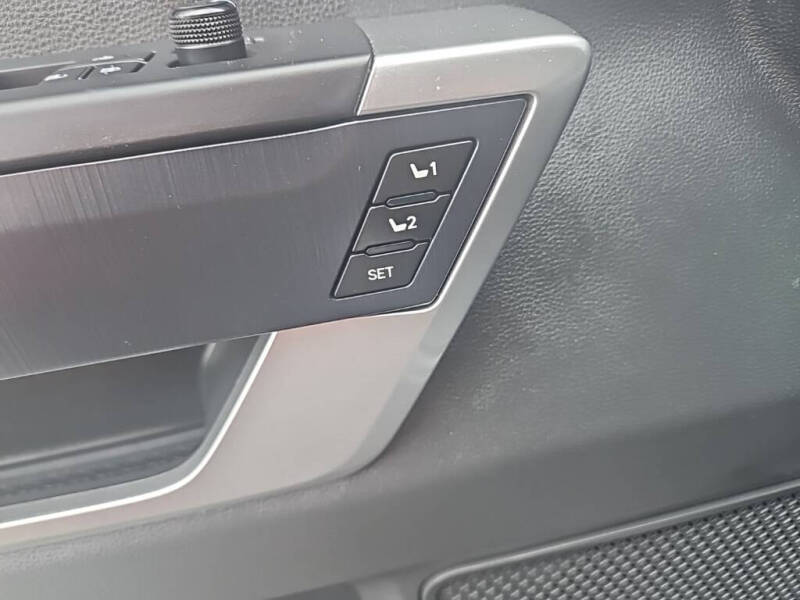 2024 Toyota Sequoia Platinum