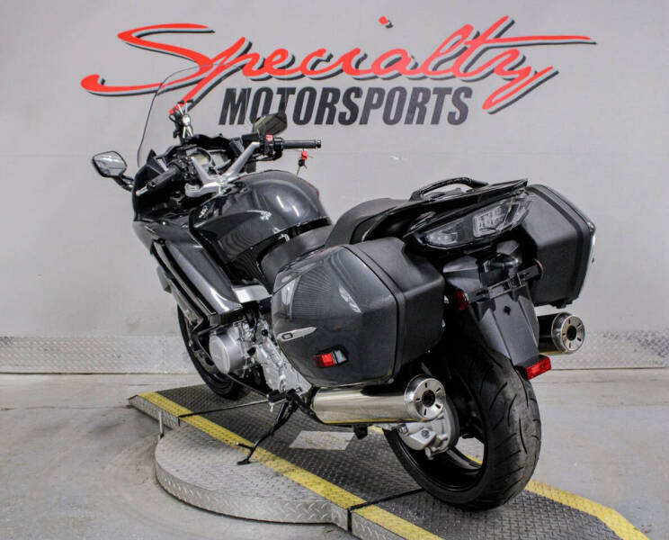 2020 Yamaha FJR1300ES