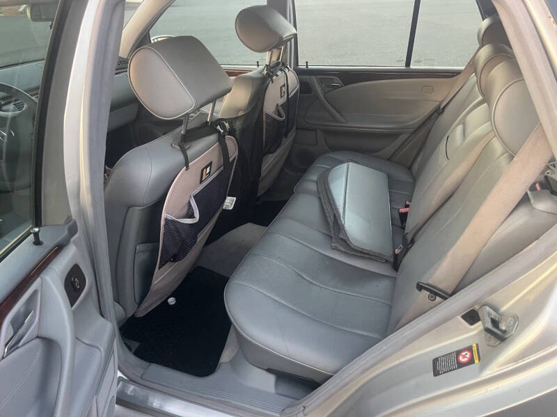 2001 Mercedes-Benz E-Class E 320 4MATIC