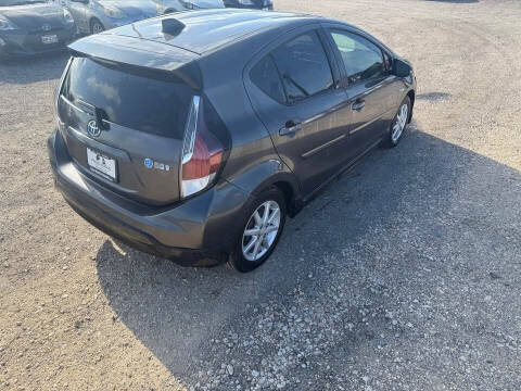 2017 Toyota Prius c Two