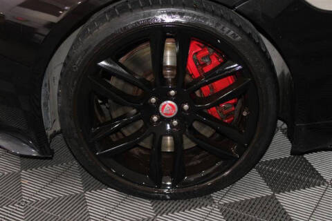 2016 Jaguar F-TYPE R