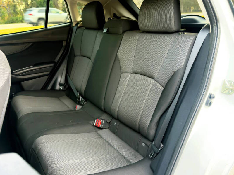 2019 Subaru Impreza 2.0i