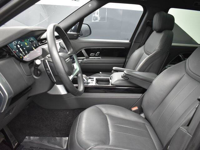 2023 Land Rover Range Rover P400 SE LWB