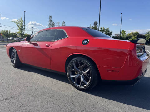2017 Dodge Challenger