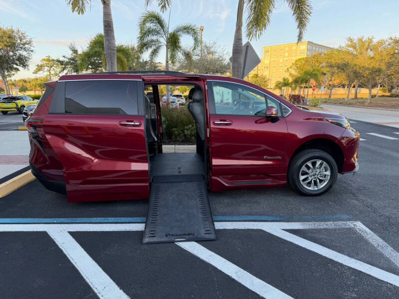 2023 Toyota Sienna