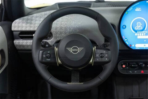 2025 MINI Hardtop 2 Door Cooper S Signature Trim