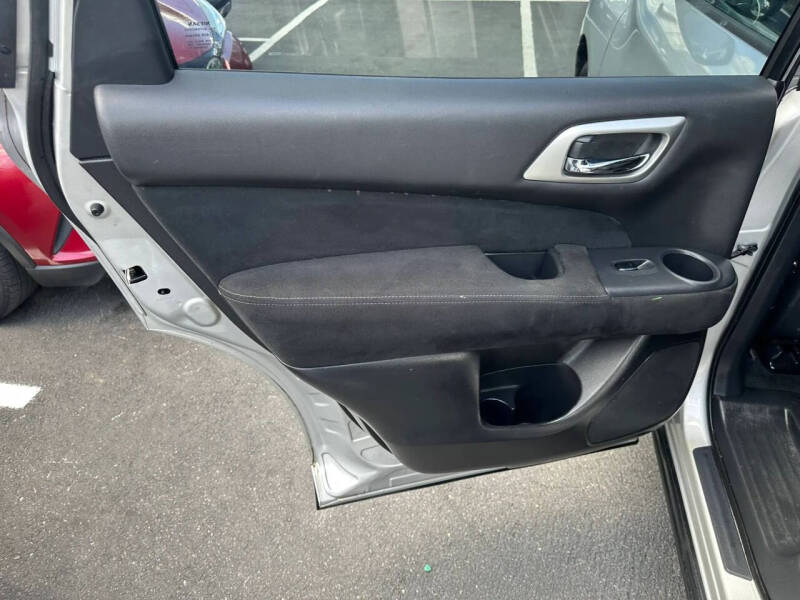 2015 Nissan Pathfinder