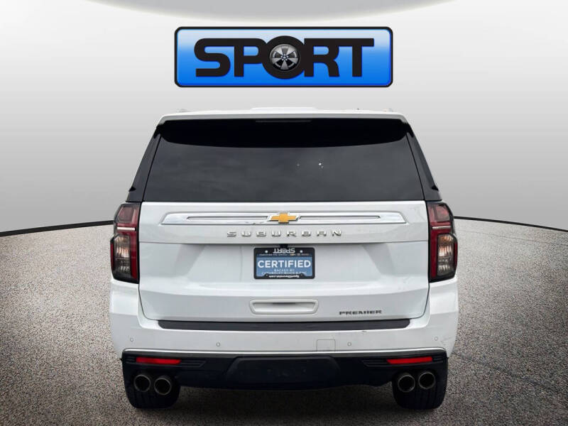 2023 Chevrolet Suburban Premier