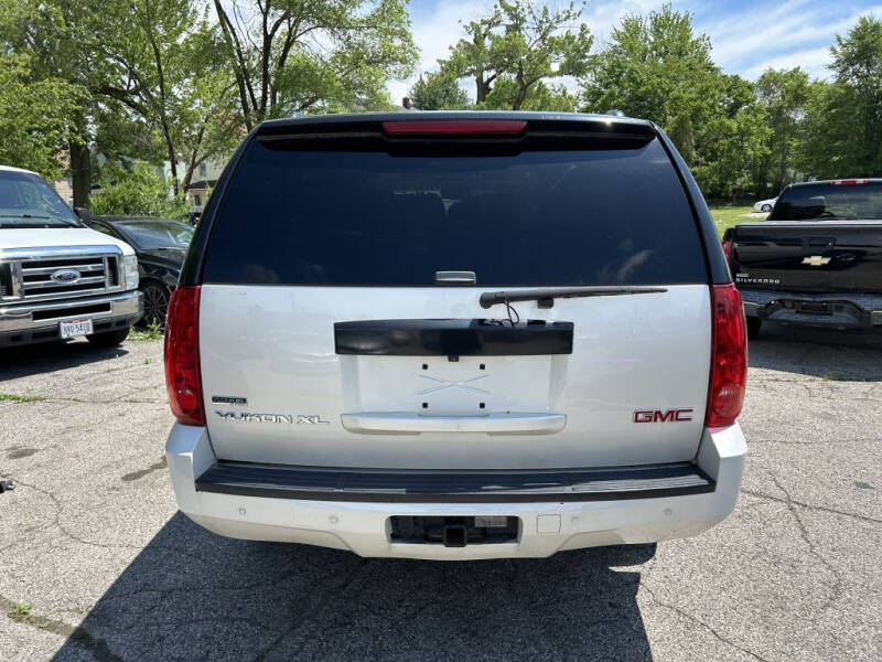 2012 GMC Yukon XL SLT
