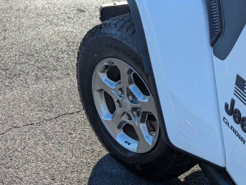 2021 Jeep Gladiator Freedom