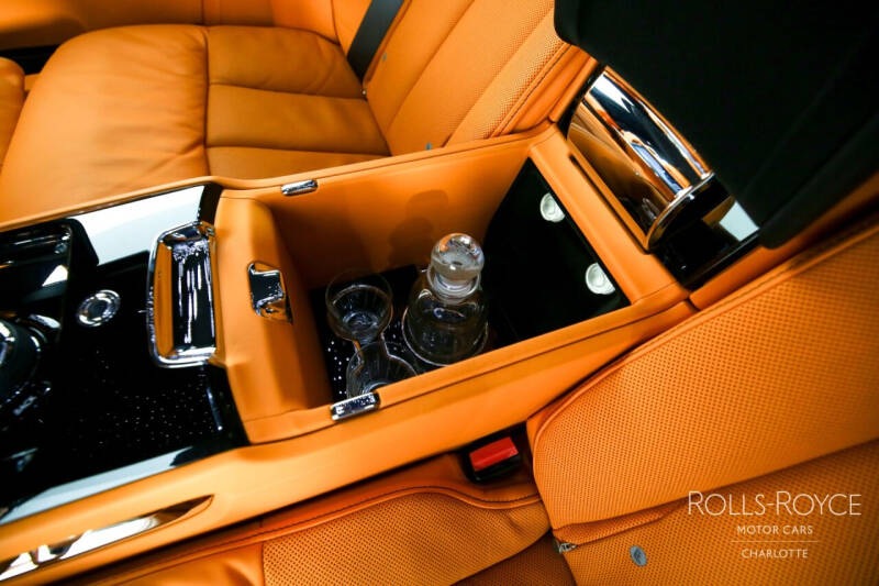 2022 Rolls-Royce Phantom EWB