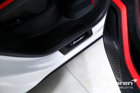 2023 Lamborghini Urus S