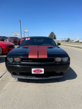 2012 Dodge Challenger for sale at UNITED AUTO INC in South Sioux City NE