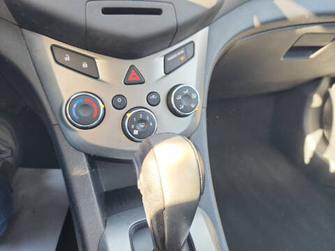 2014 Chevrolet Sonic LS Auto