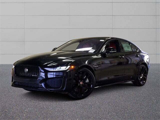 2020 Jaguar XE P300 R-Dynamic S