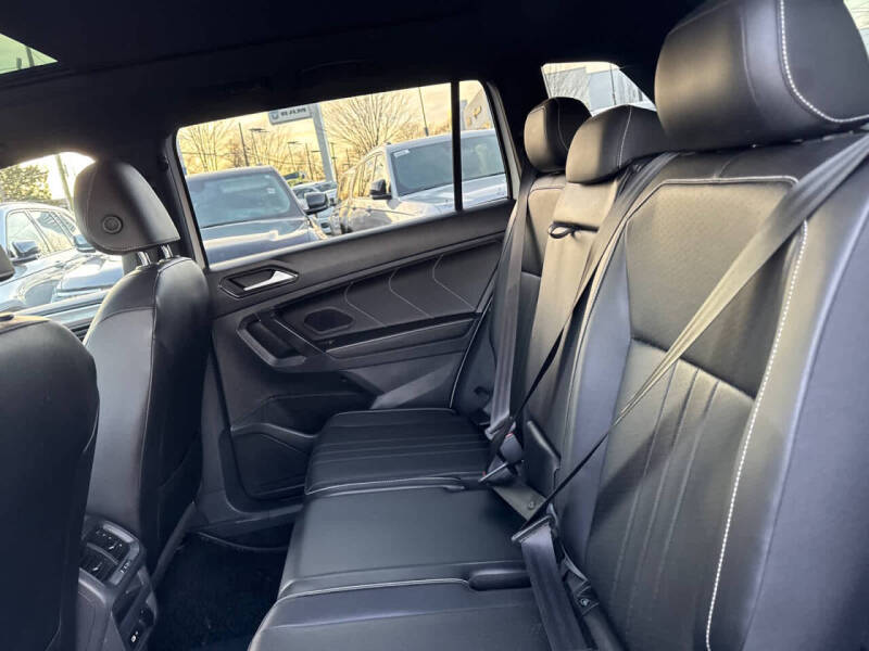 2022 Volkswagen Tiguan SE R-Line Black 4Motion