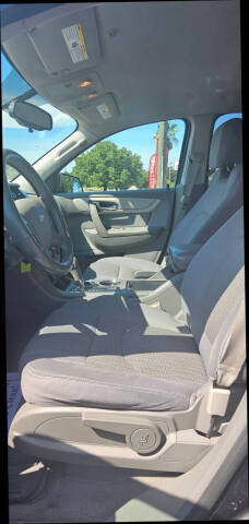 2015 Chevrolet Traverse LS