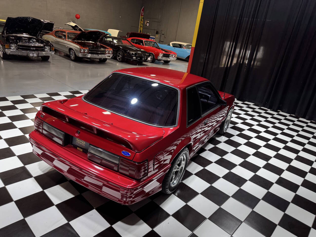 1991 Ford Mustang 10
