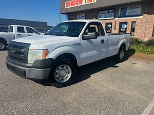 2013 Ford F-150 XL's photo