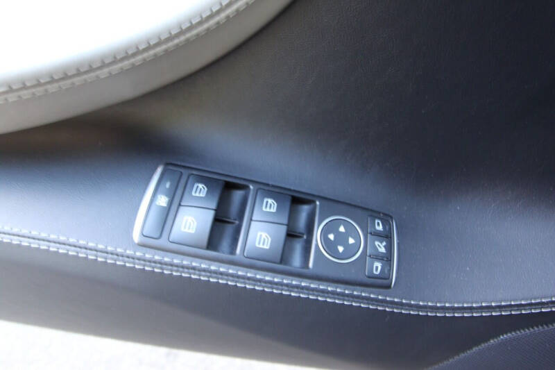 2016 Tesla Model S P90D