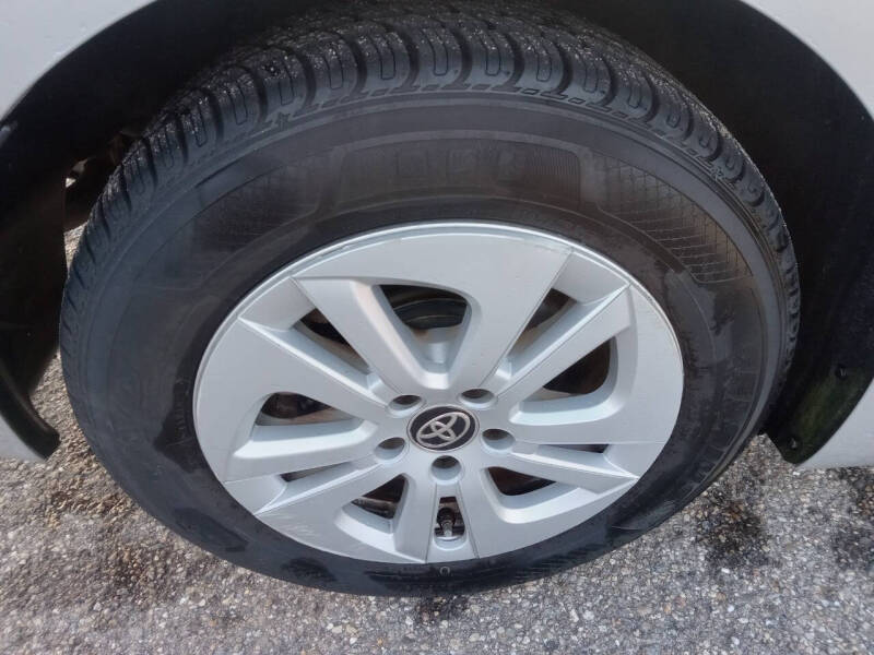 2016 Toyota Prius Two