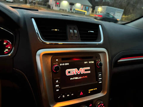 2013 GMC Acadia SLE-2