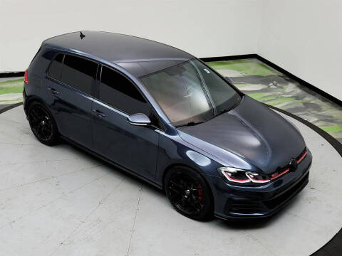 2019 Volkswagen Golf GTI SE