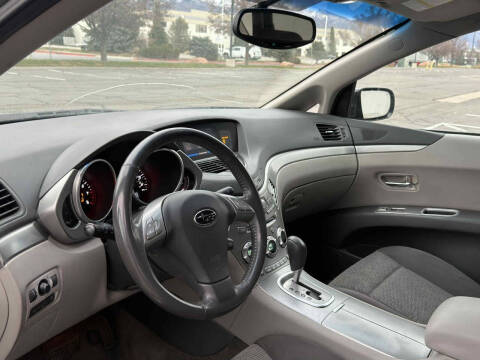 2006 Subaru B9 Tribeca 7-Pass.