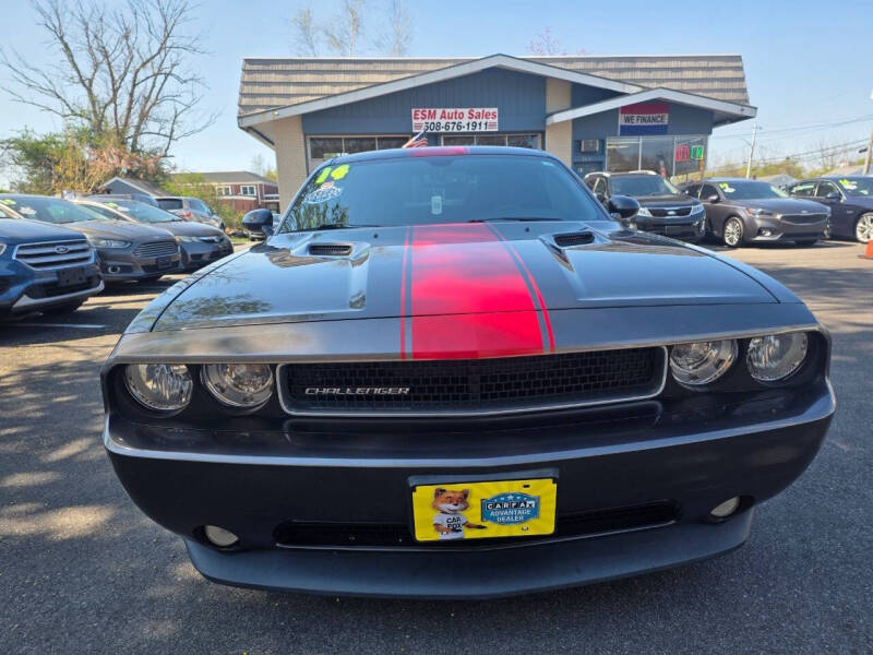 2014 Dodge Challenger SXT