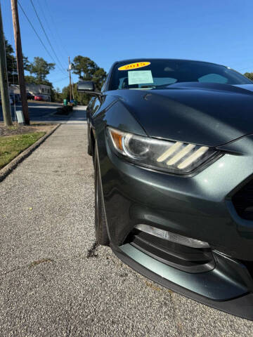 2015 Ford Mustang V6
