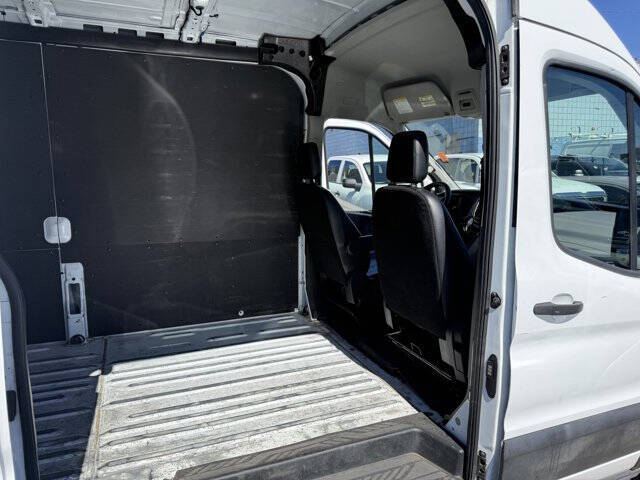 2023 Ford Transit