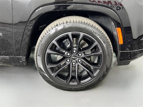 2024 Jeep Grand Wagoneer Obsidian