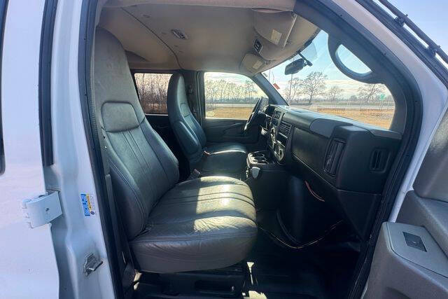 2015 Chevrolet Express LS 2500