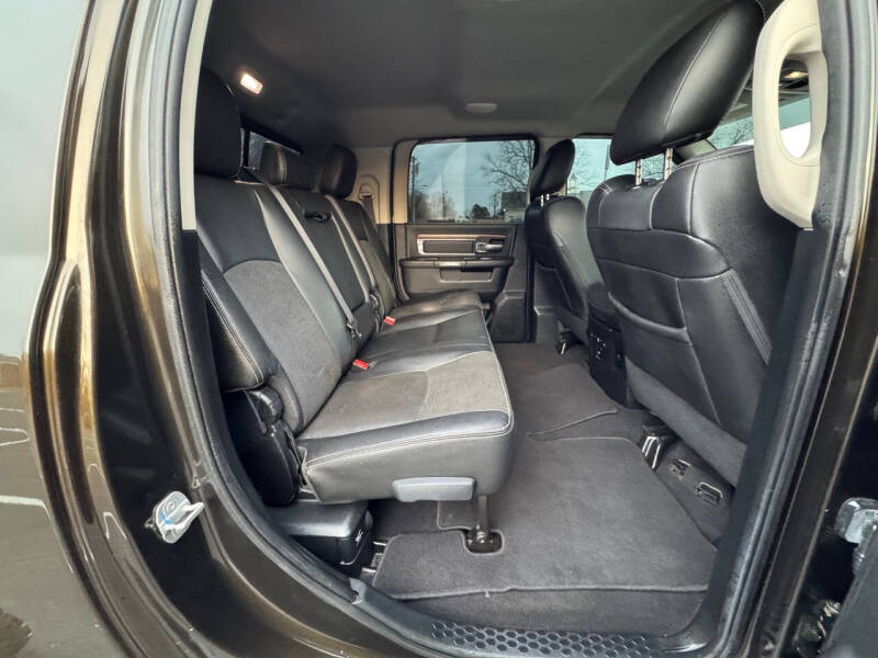 2014 RAM 3500 Laramie