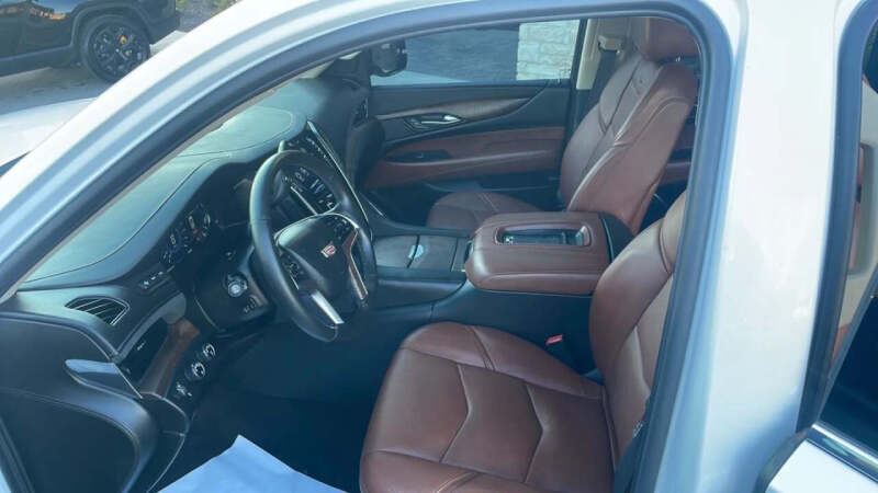 2017 Cadillac Escalade ESV Premium Luxury