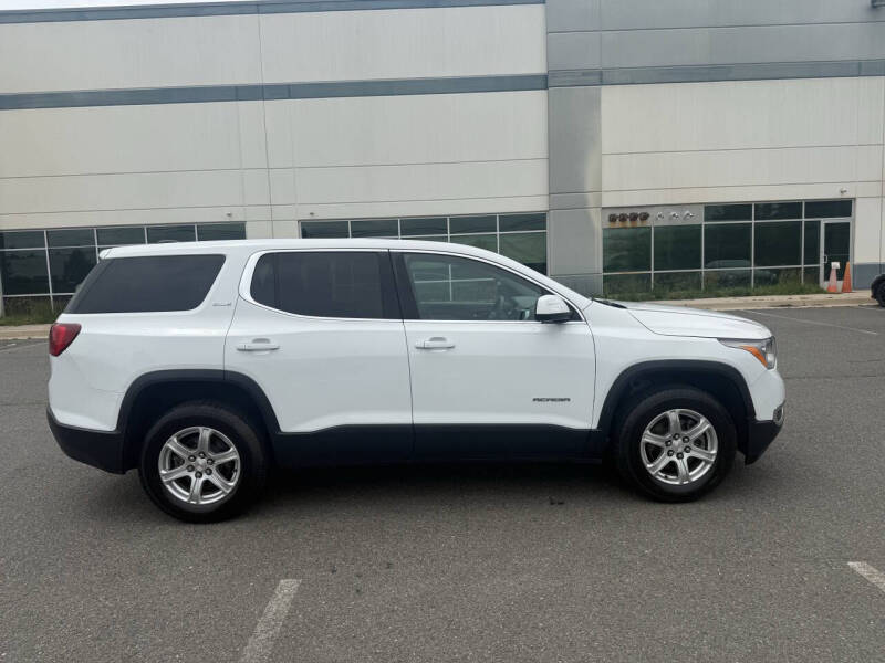 2017 GMC Acadia SLE-1