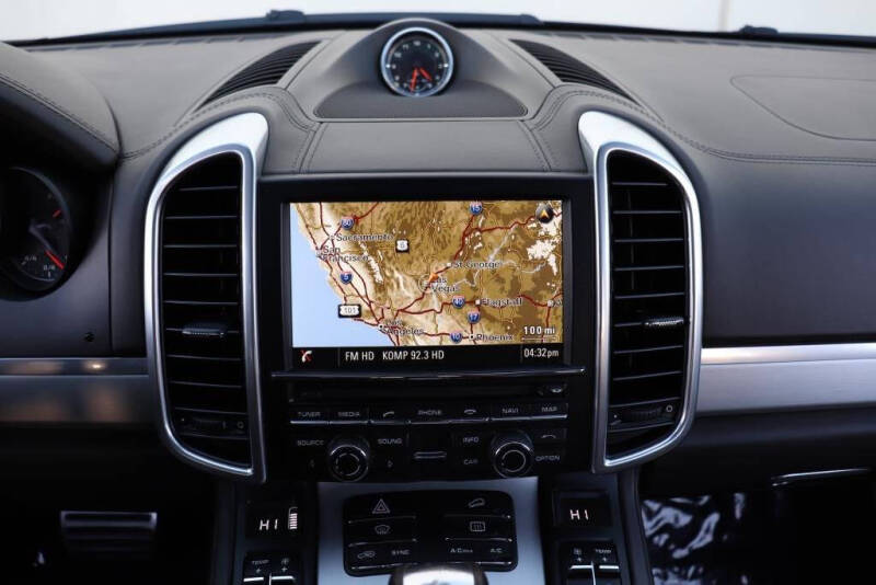 2015 Porsche Cayenne Turbo